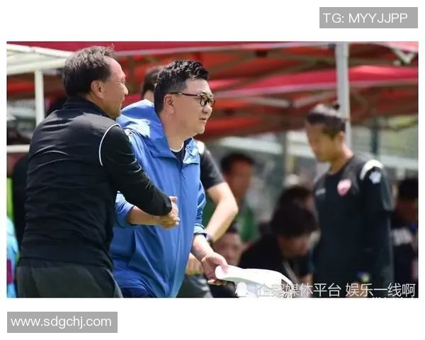 足球明星家人遭网络暴力引发热议社会各界呼吁抵制恶意攻击行为